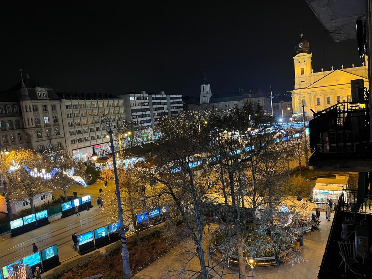 Central Palace Apartman Debrecen Exterior foto